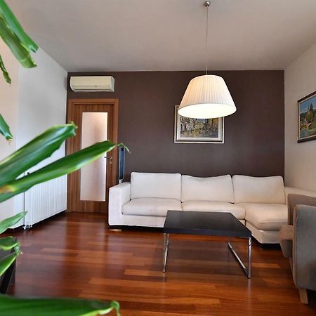 City Penthouse Vita Pula Zewnętrze zdjęcie