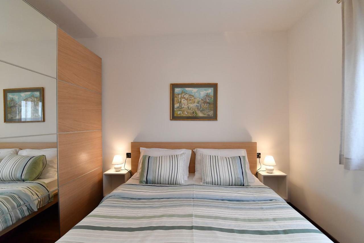 City Penthouse Vita Pula Zewnętrze zdjęcie