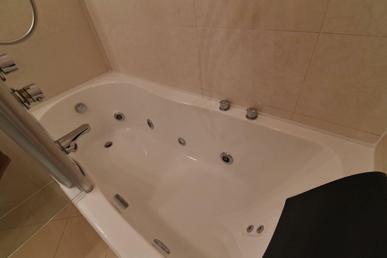 City Penthouse Vita Pula Zewnętrze zdjęcie