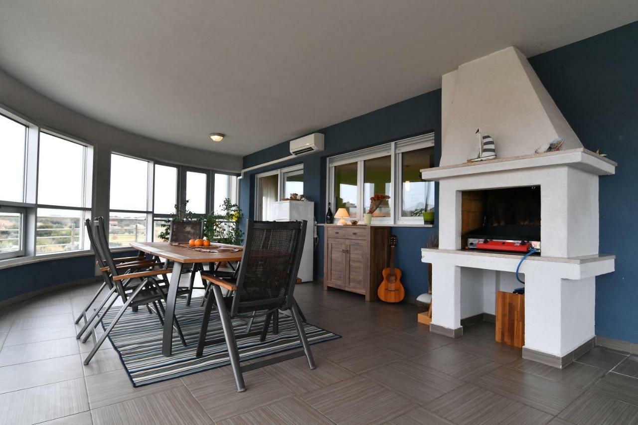 City Penthouse Vita Pula Zewnętrze zdjęcie
