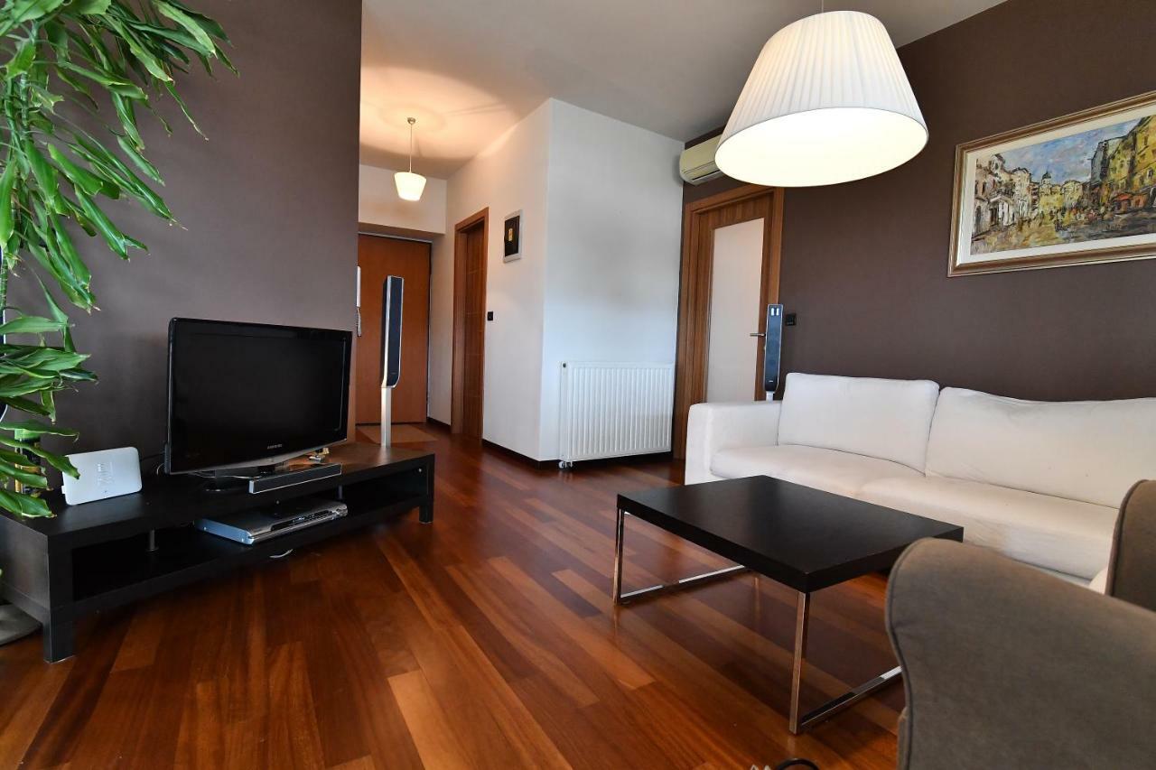 City Penthouse Vita Pula Zewnętrze zdjęcie
