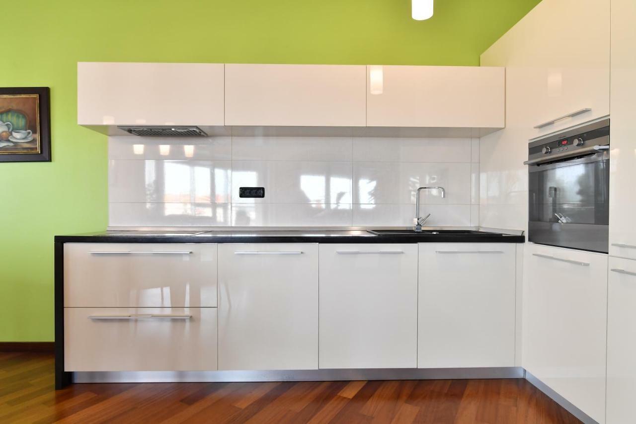 City Penthouse Vita Pula Zewnętrze zdjęcie