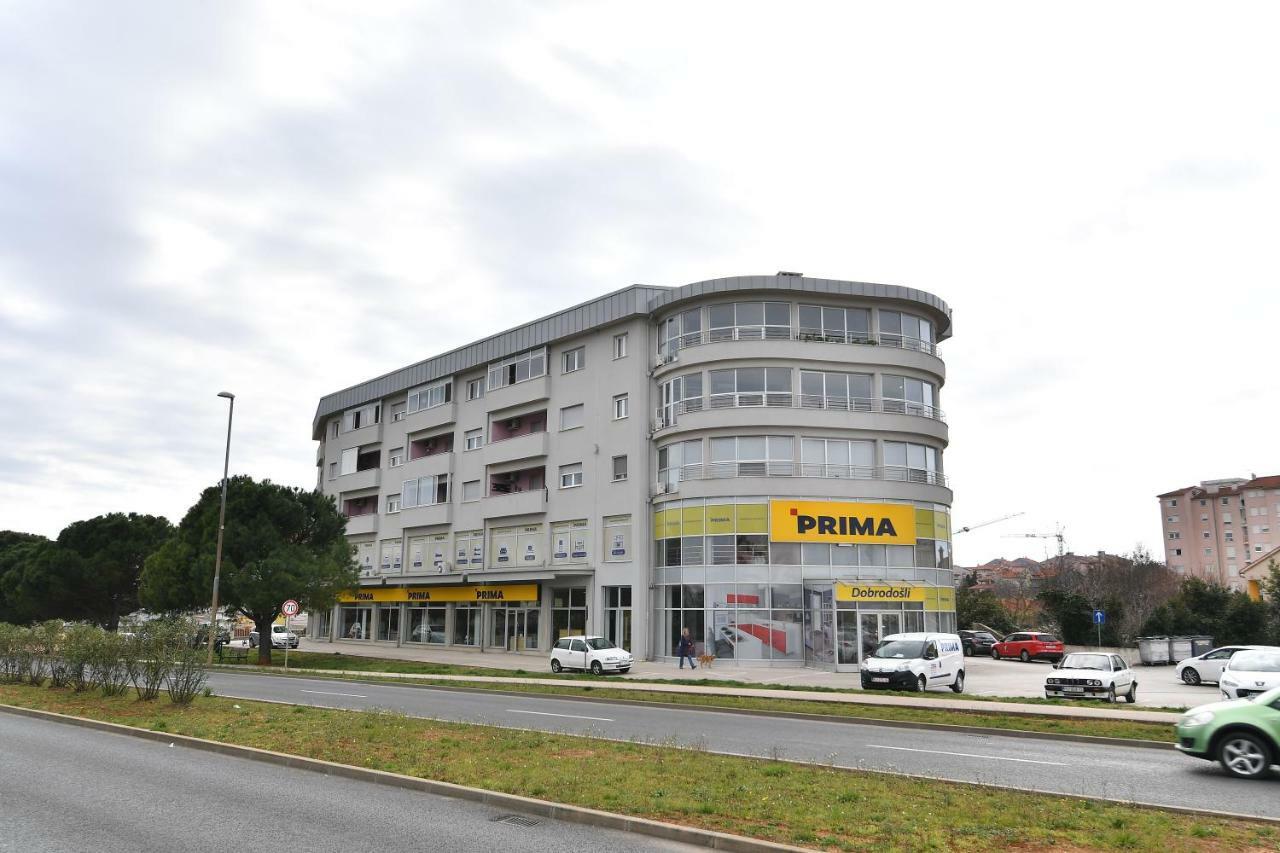 City Penthouse Vita Pula Zewnętrze zdjęcie